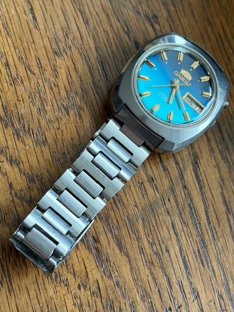 Horloge in goede staat en automaat.