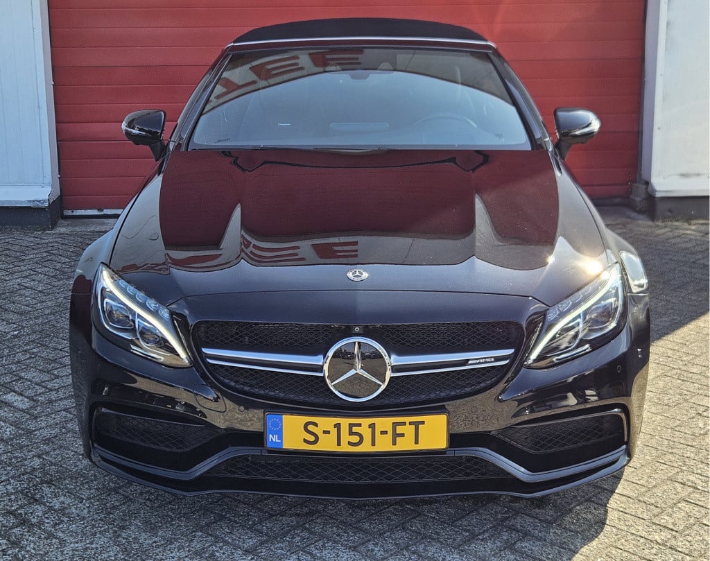 Mercedes-Benz C-Klasse cabrio amg 63 | burmester | carbon ceramic brakes