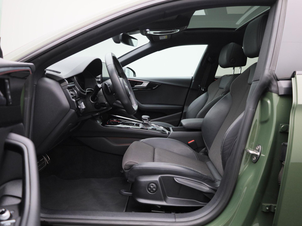 Audi A5 sportback 35 tfsi s edition competition | automaat  | panorama dak 