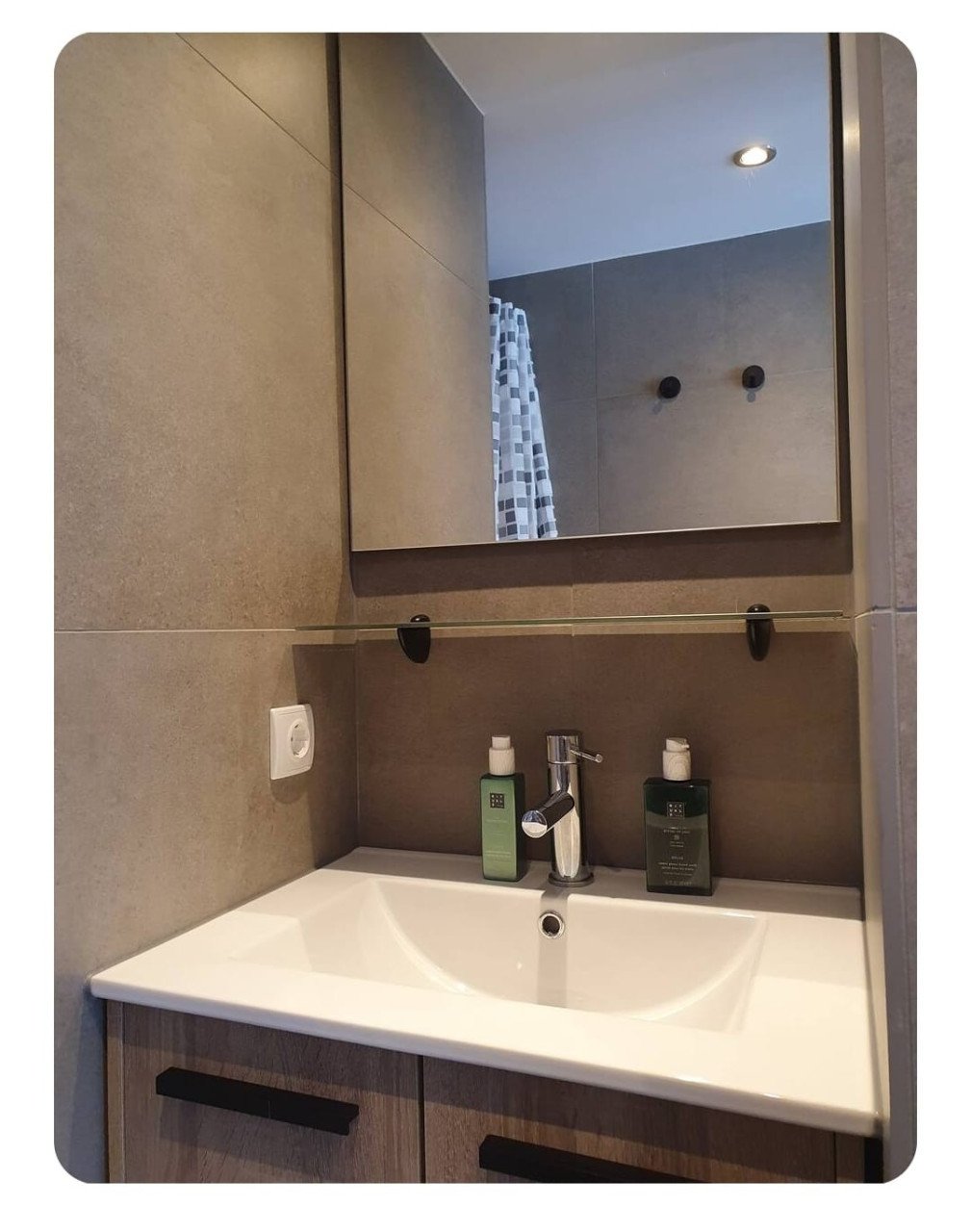 #nu beschikbaar# Appartement / Studio te huur (3 tot 6 maanden max)