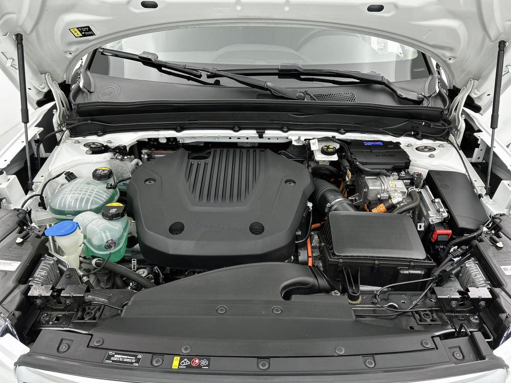 Volvo XC40 1.5 t4 recharge inscription expression / navigatie / elec. achte