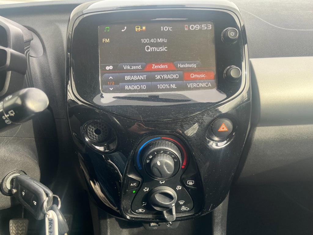 Peugeot 108 1.2 vti allure | orig. nl | incl. beurt en apk