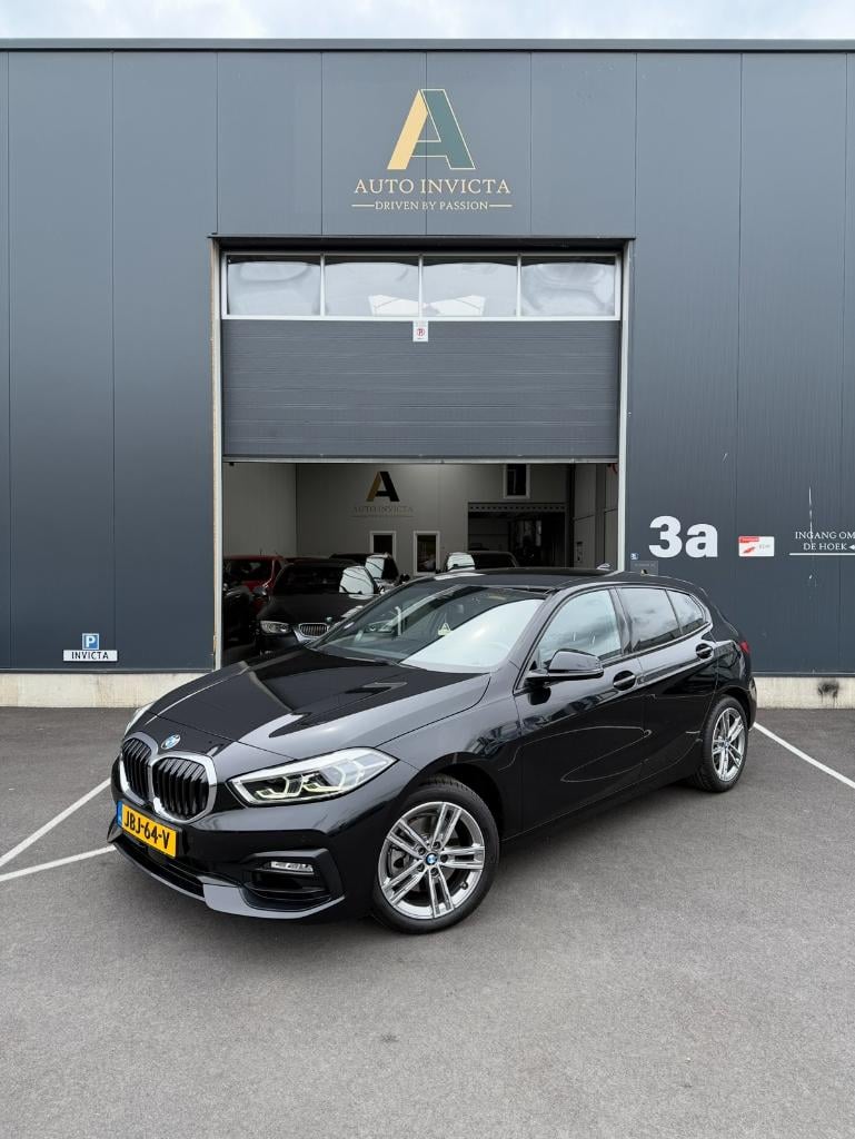 BMW 1 Serie 118i high executive - automaat