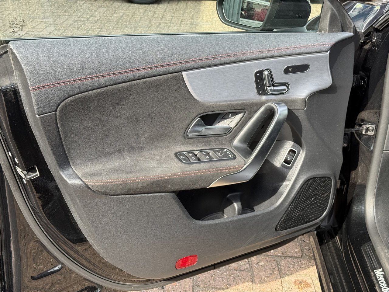 MercedesBenz CLA Shooting Brake  AMG |Pano | Sfeer | Memory