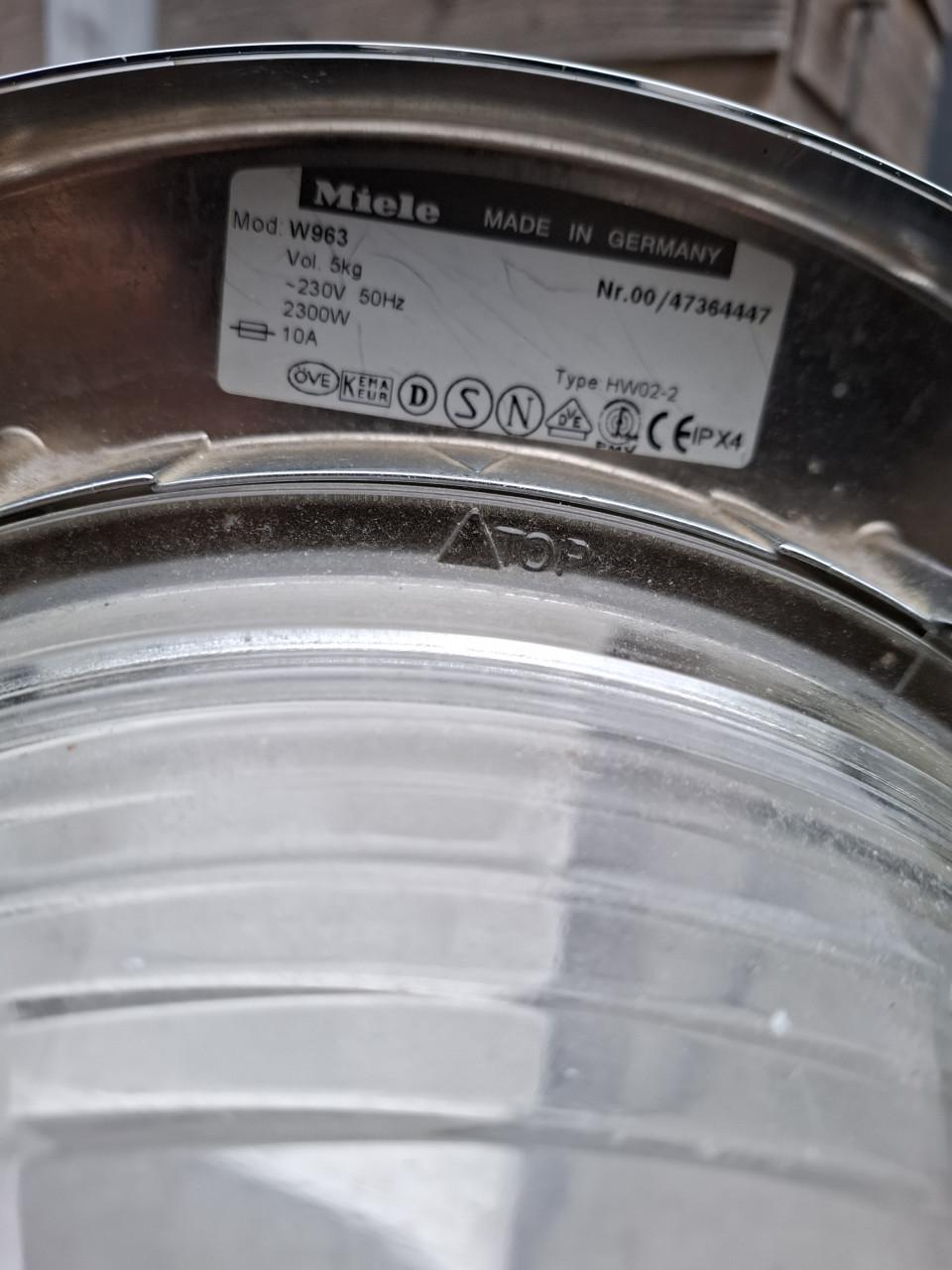 Miele wasmachine 5kg. Novotronic.En Bosch droger.