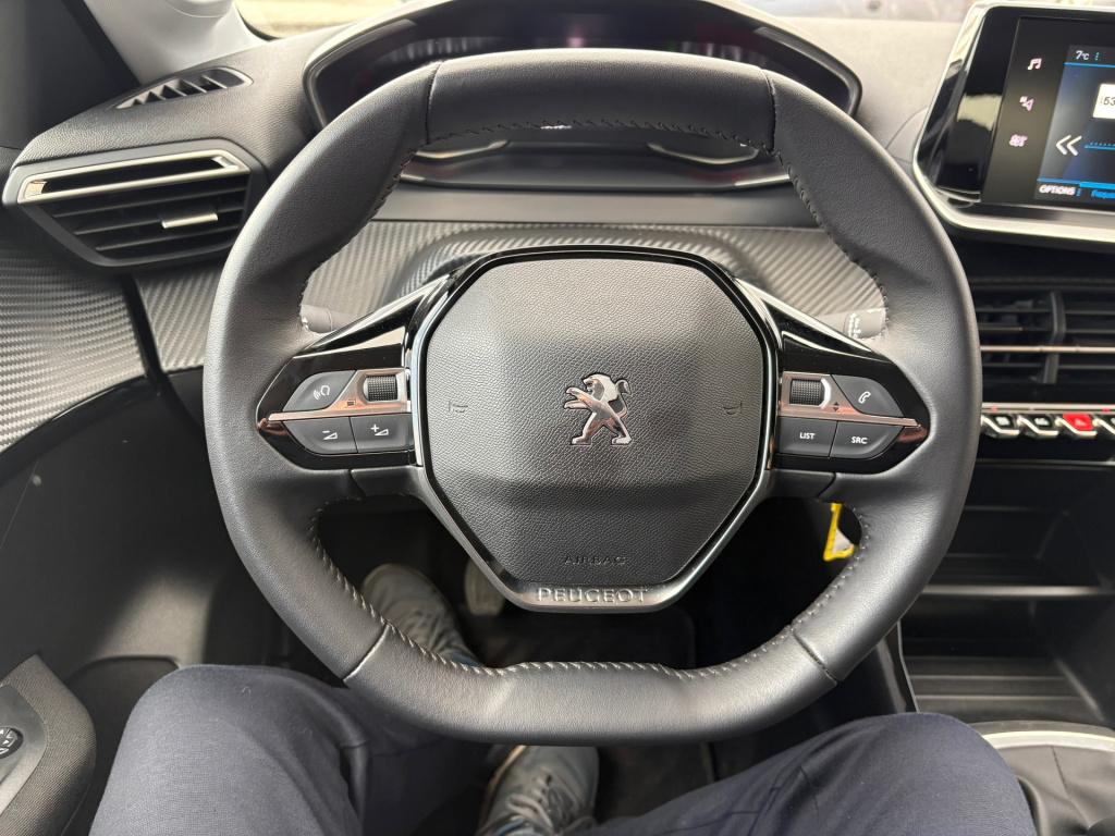 Peugeot 208 1.2 puretech active