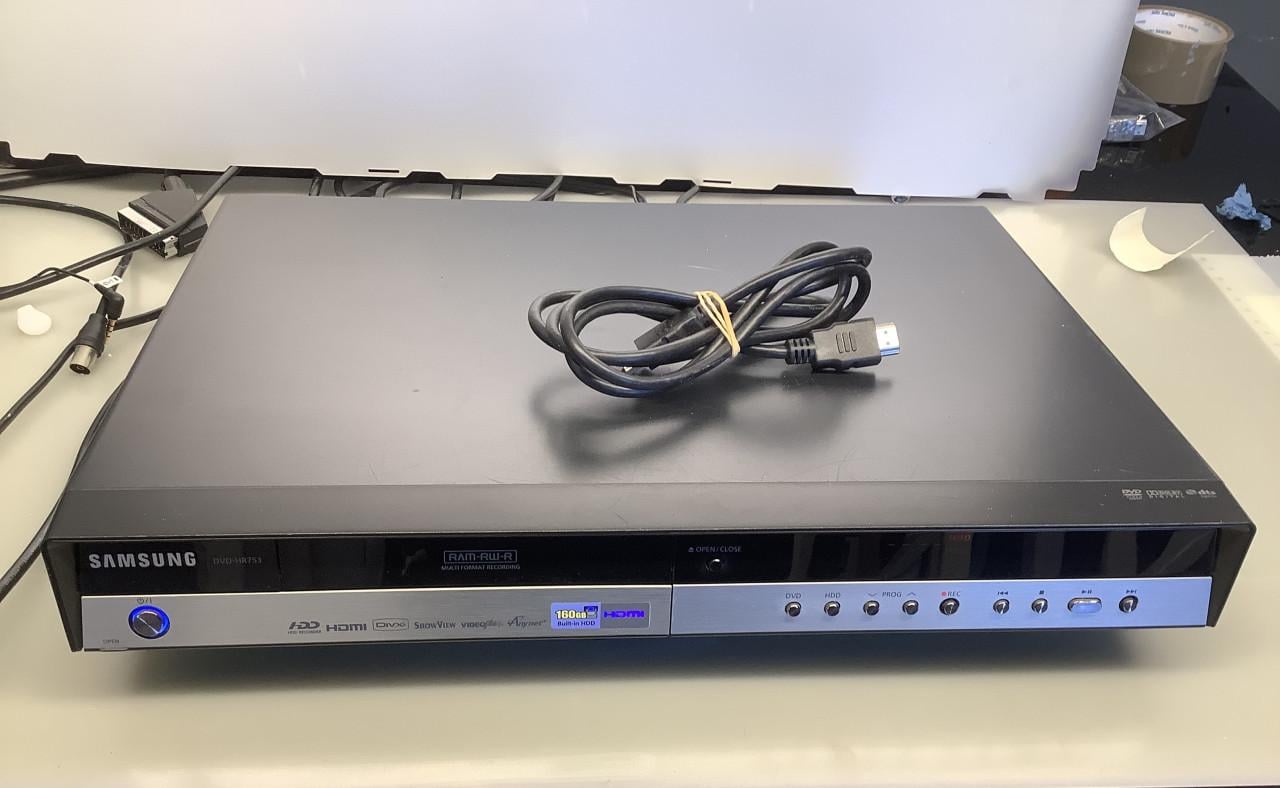 Samsung HDD speler, recorder. DVD-HR753 zonder afstandsbediening.