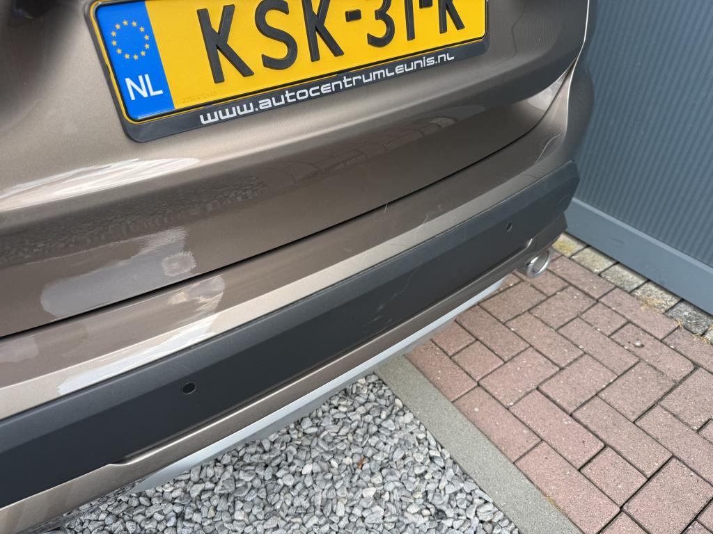 BMW X1 sdrive20i automaat high executive