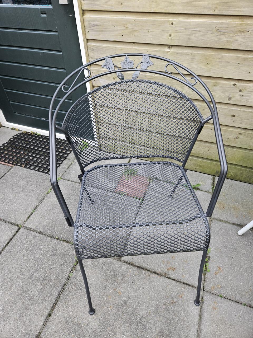 Ketler tuinset met 4 stoelen en kussens