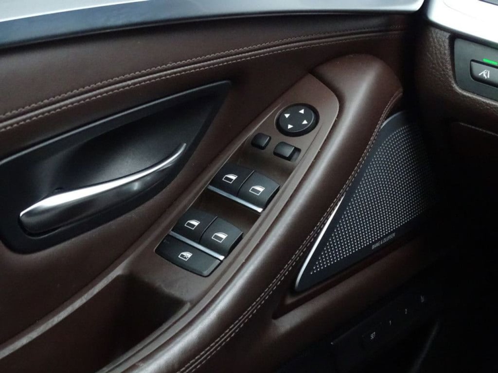 BMW 5 Serie m550xd b&o | hud | aapt. led | pano | 20"