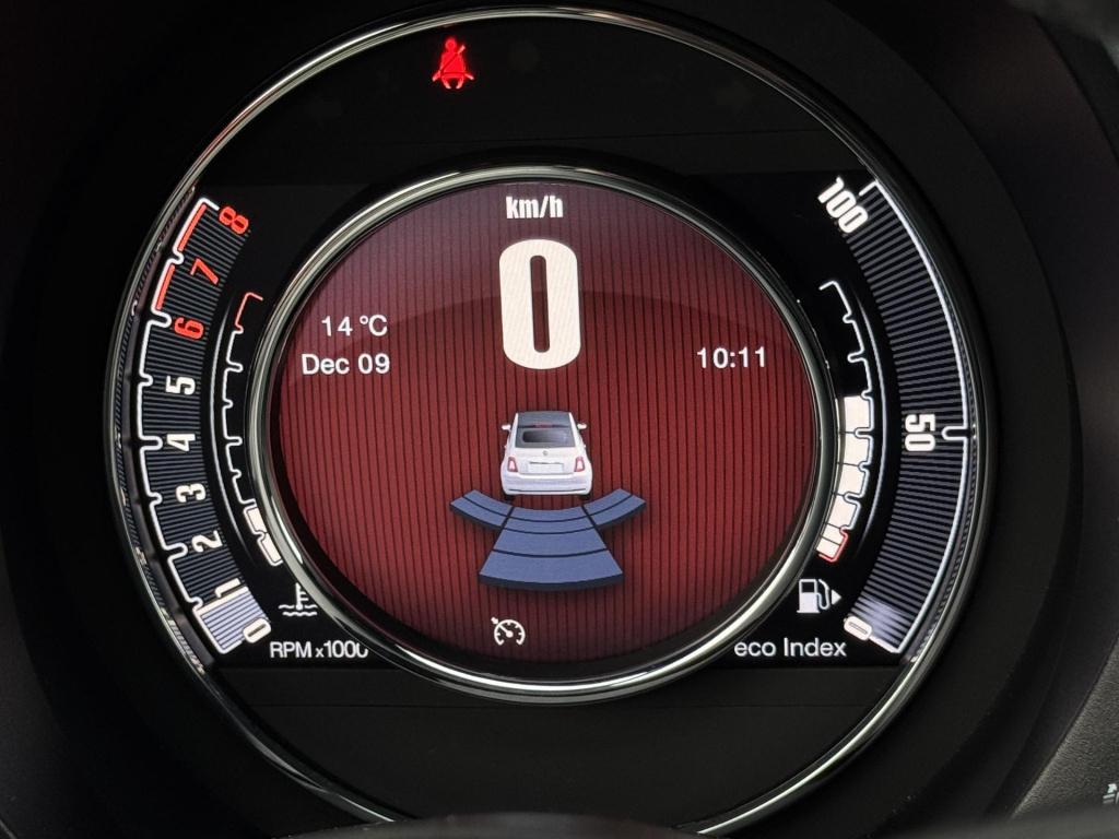 Fiat 500 C 1.0 hybrid launch edition