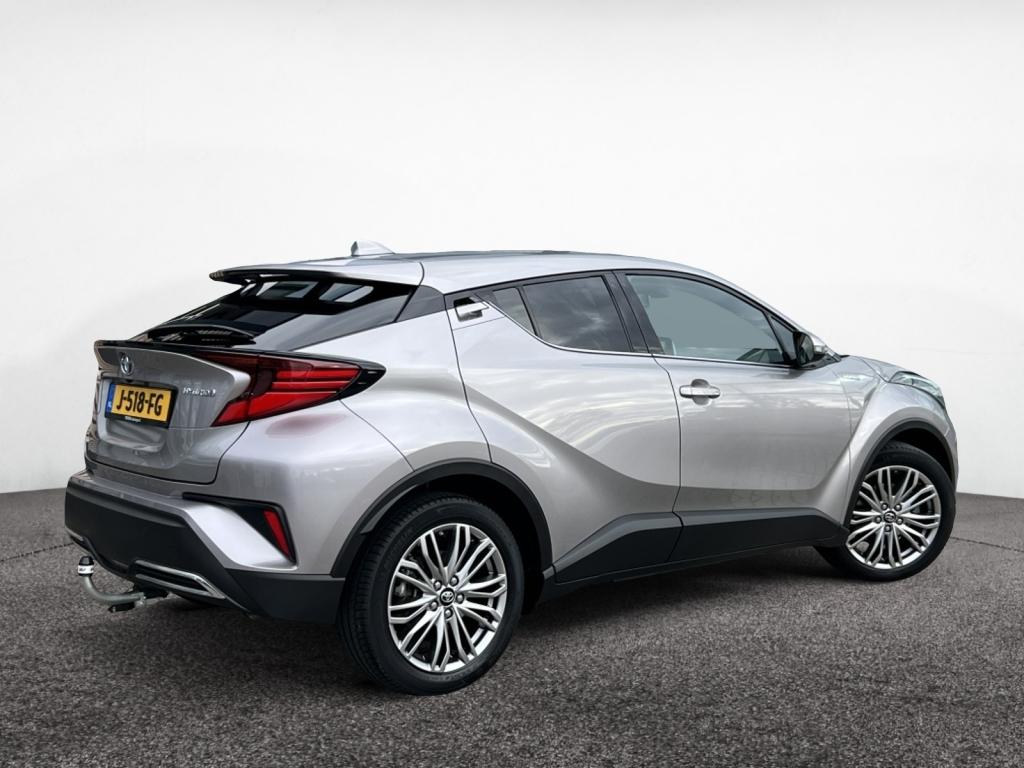 Toyota C-hr 2.0 hyb. first edit. | trekhaak | jbl audio |