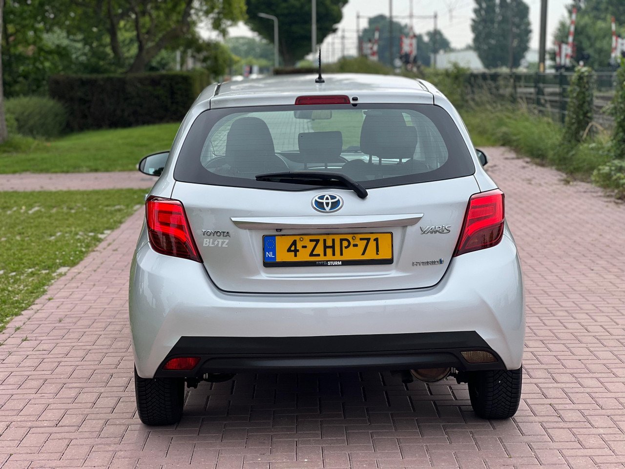 Toyota Yaris 1.5 Hybrid Lease|LED | NAVI | AUTOMAAT | GOED ONDERHOUD |