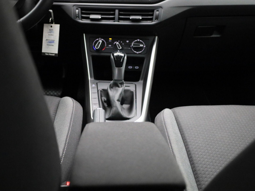 Volkswagen Taigo 1.0 tsi life | automaat | apple carplay / android auto | a