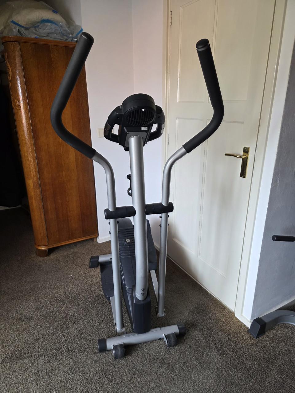 Crosstrainer ProForm 565 EKG Crosstrainer – degelijk kwaliteitsapparaat
