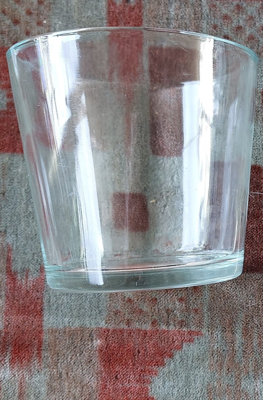 Glazen bloempot  ø 13,5 H=13 cm.