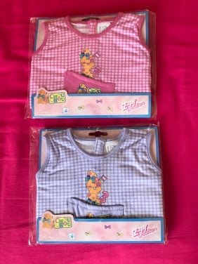 2 sets poppenjurk met broekje...Zapf