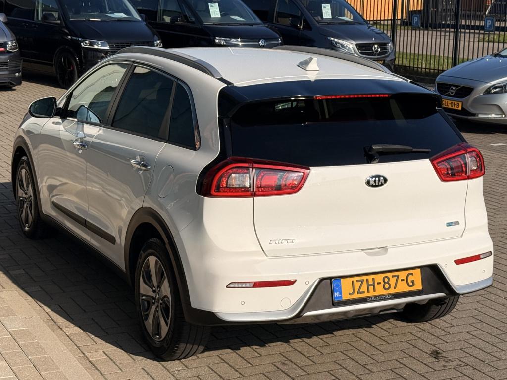 Kia Niro 1.6 gdi hybrid comfortline | stoel/stuur verwarming | acc | achter