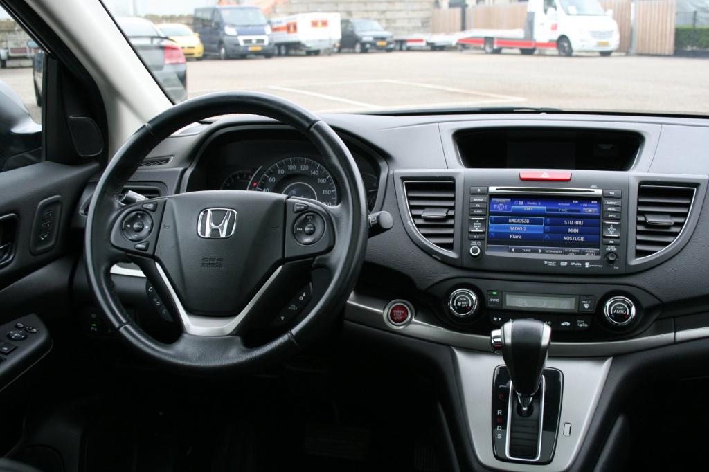 Honda CR-V 2.0 awd executive / trekhaak / pano / camera