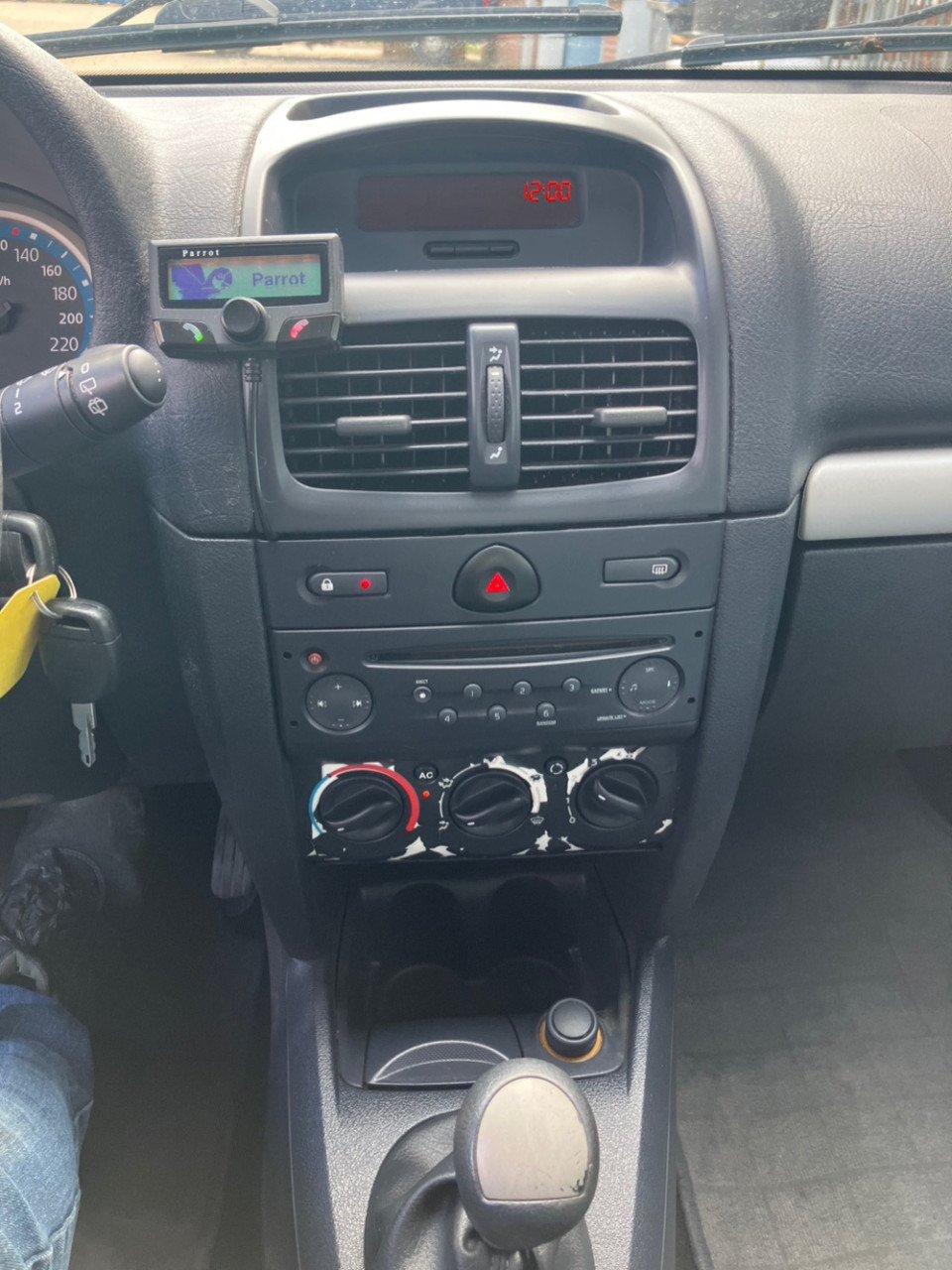 Renault Clio 1.2-16v excitement