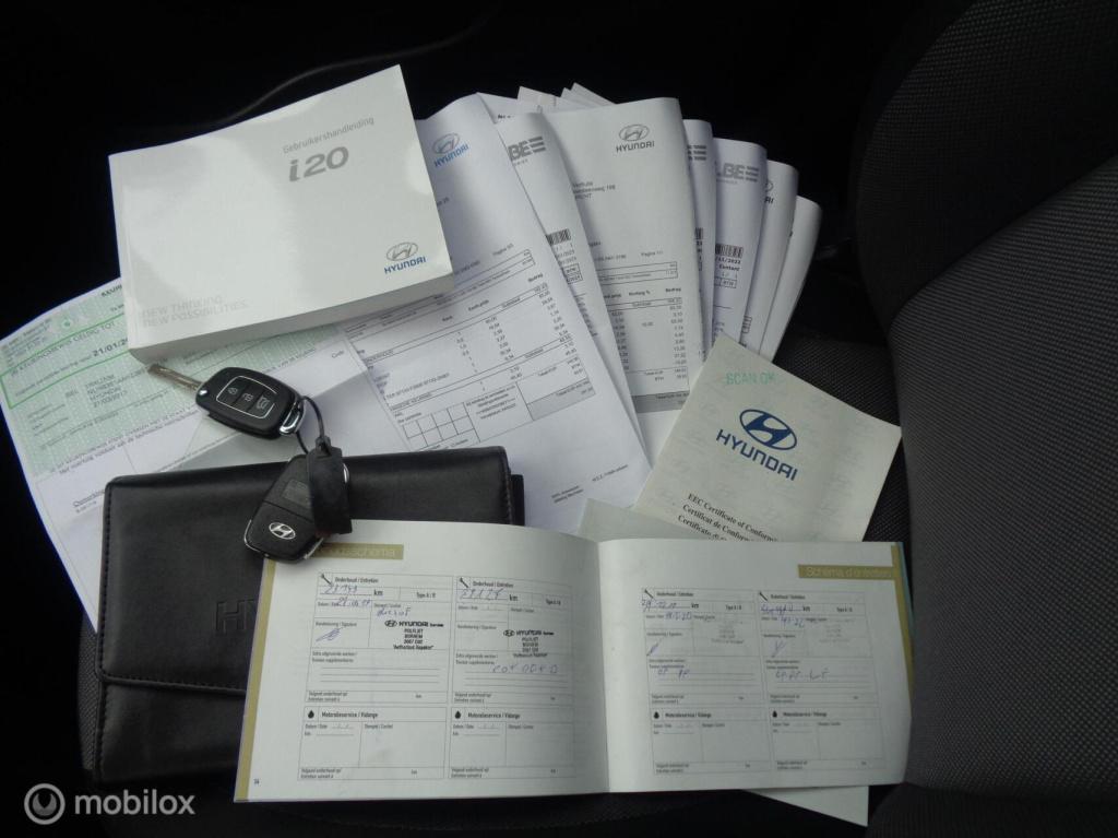 Hyundai I 20 1.0 t-gdi comfort/airco/camera/pdc/1st eig/lm velgen/slechts 8