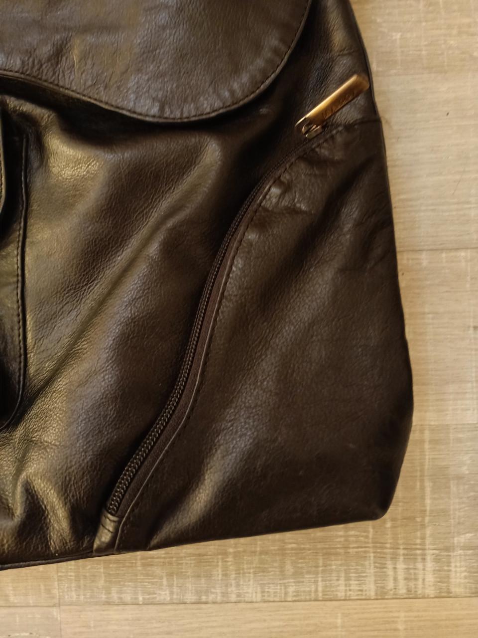 Zwarte lederen dames tas
