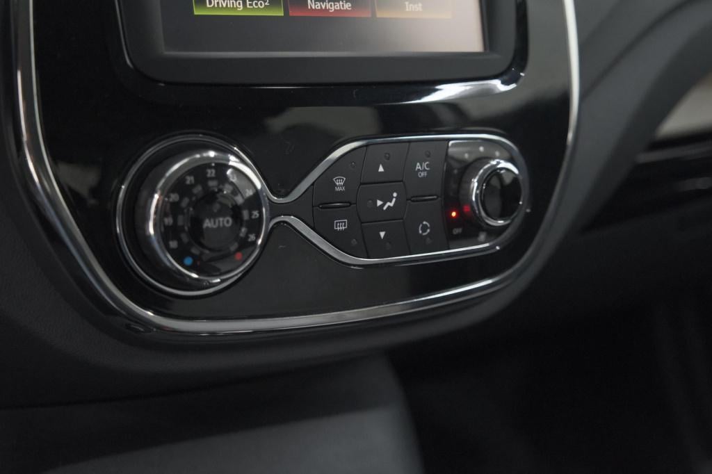 Renault Captur tce 120 edc dynamique | trekhaak | camera | climate control 