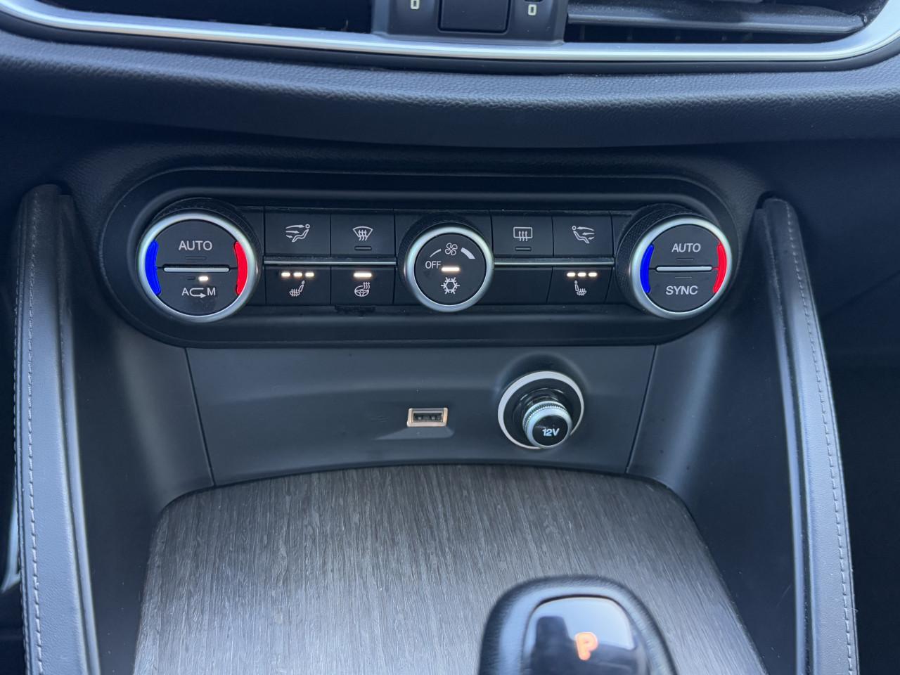 Alfa Romeo Stelvio - 2.0 T AWD 280PK | Pano | Memory