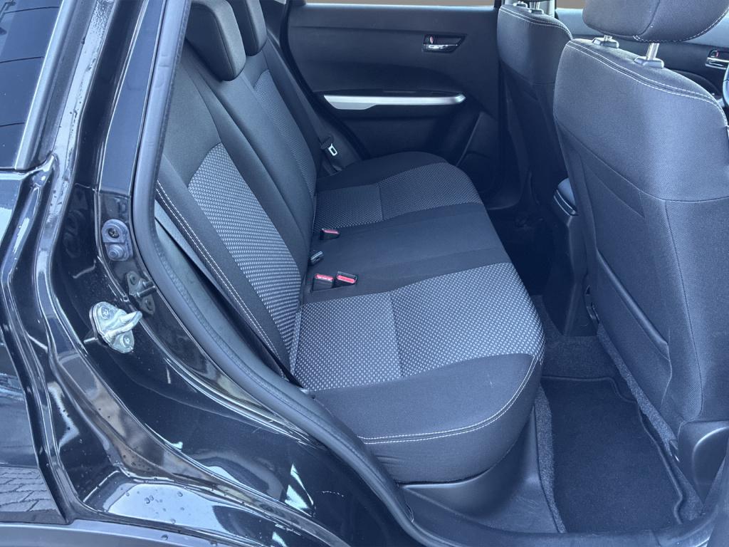 Suzuki Vitara 1.6 exclusive | afneembare trekhaak | licht metalen wielen