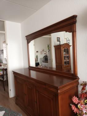 Klassiek dressior kast met spiegel