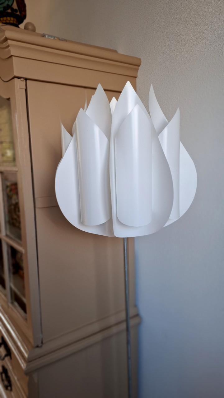 Knappa Tulpan IKEA vloerlamp