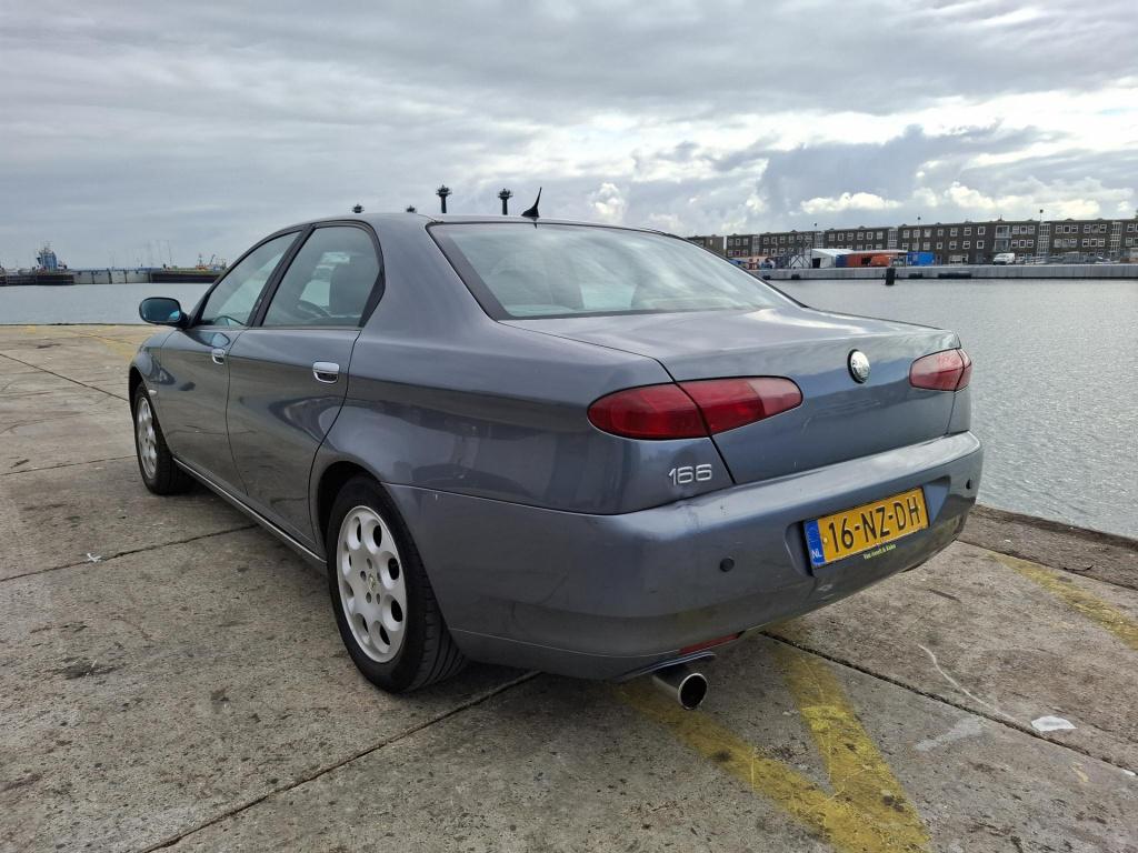 Alfa Romeo 166 2.0 t.spark progression apk 21/08/2026