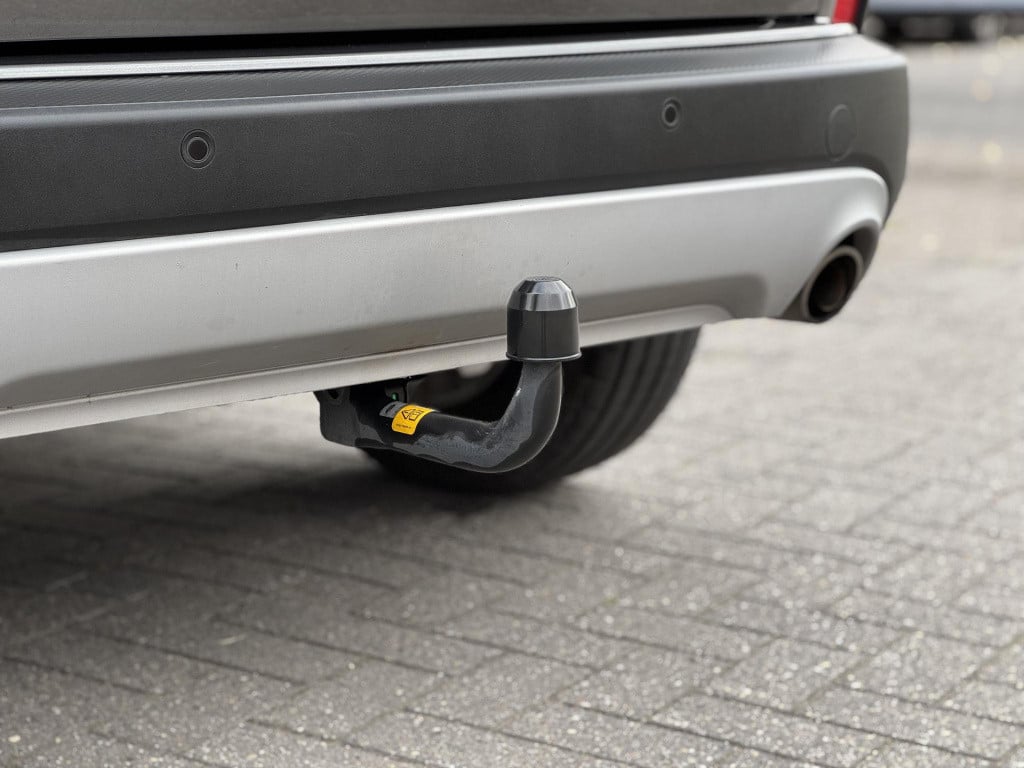 Ford Kuga 2.5 phev titanium trekhaak, nl-auto winter pack