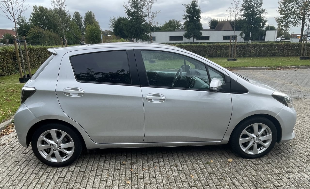 Toyota Yaris 1.5 Full Hybrid Dynamic.