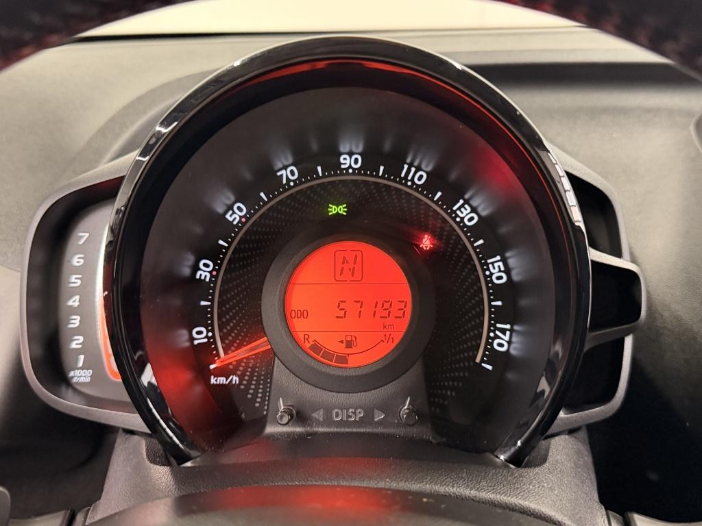 Toyota Aygo 1.0 vvt-i x-joy