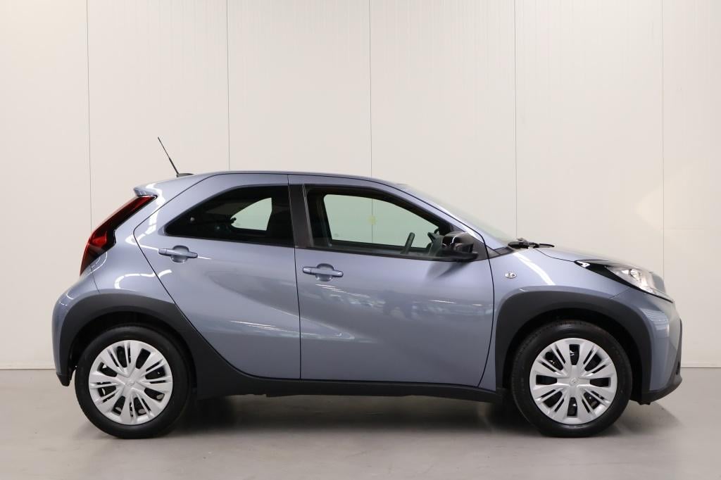 Toyota Aygo x 1.0 vvt-i mt play