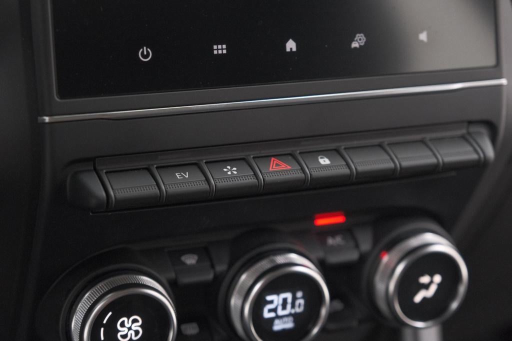 Renault Captur 1.6 e-tech full hybrid 145 techno | navigatie | camera | par