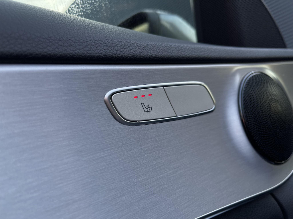 Mercedes-Benz C-Klasse estate 180 premium plus | panoramadak | leder | led 