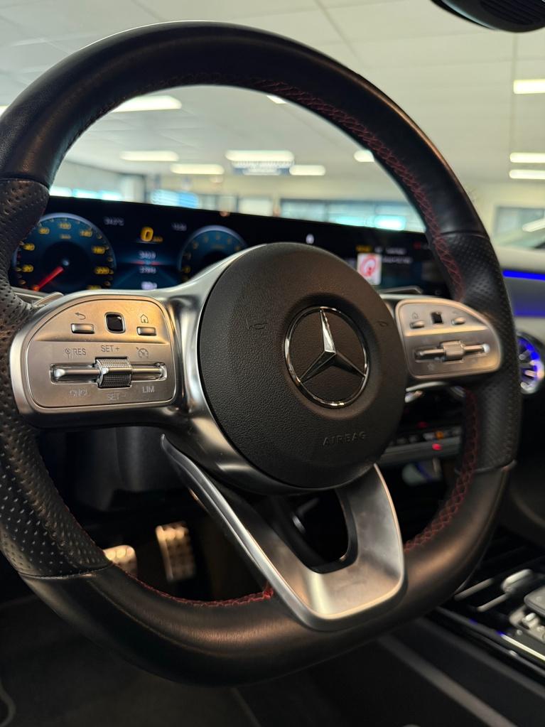 Mercedes-Benz A-Klasse 250 e business line