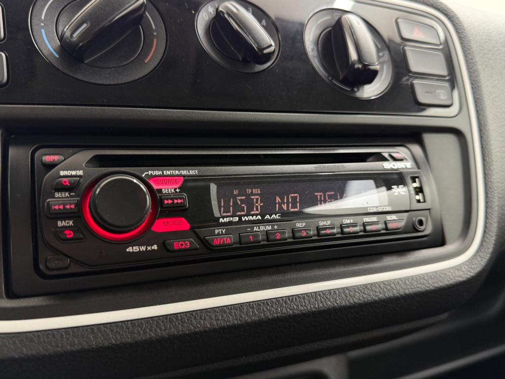 Volkswagen UP! occasion 1.0 take up! bluemotion | wit | tweedehands volkswa