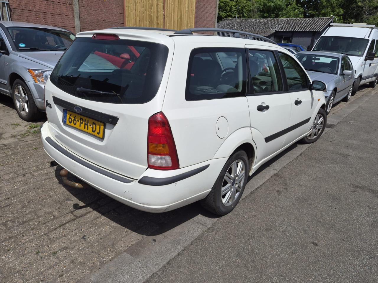 Ford Focus 1 Wagon Combi 1.6-16V  Apk 21-11-2026