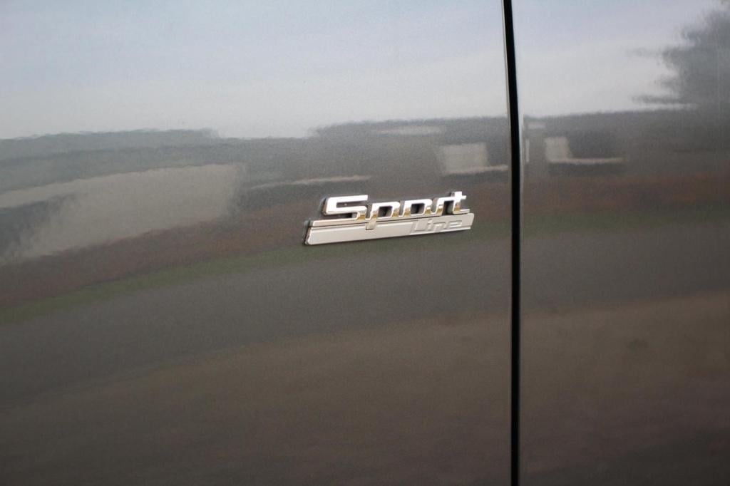 BMW 2-serie cabrio 218i sportline - leder - navi - led - pdc - stoel verw -