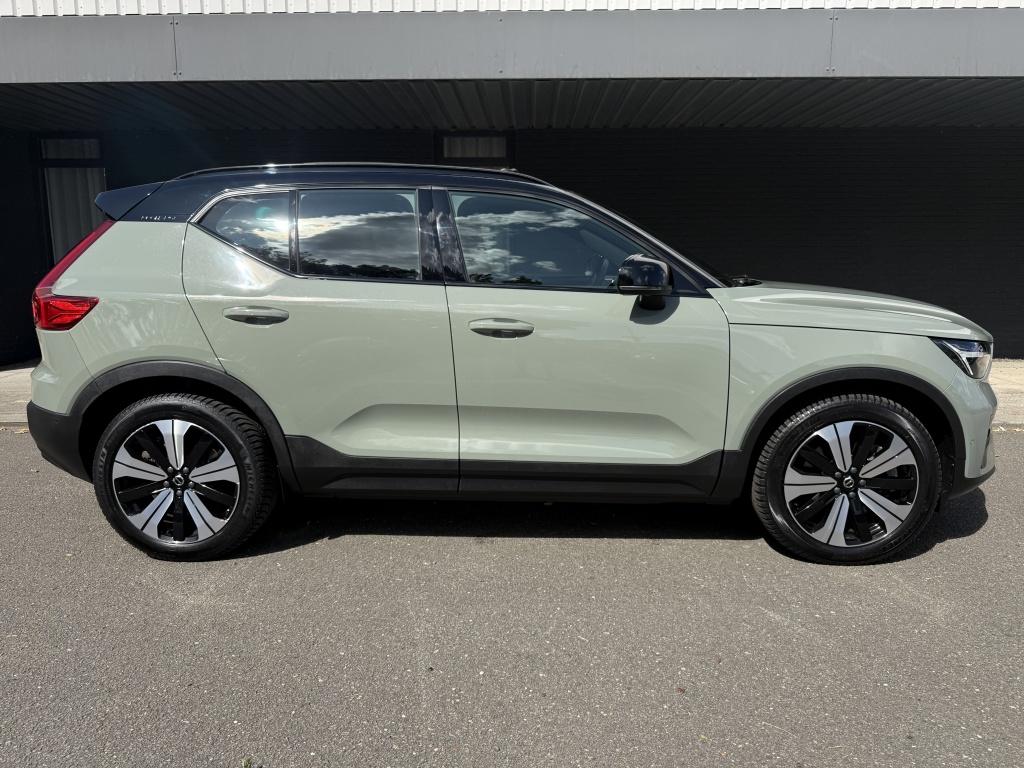 Volvo XC40 recharge pro
