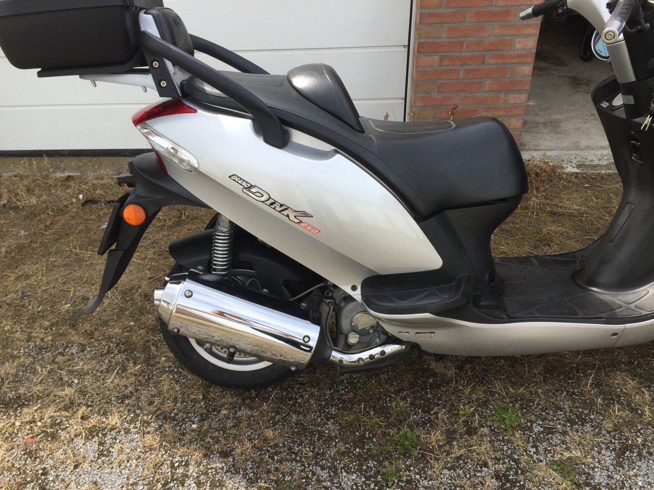 Kimco Motorscoeter 250cc. In zeer goede en mooi staat
