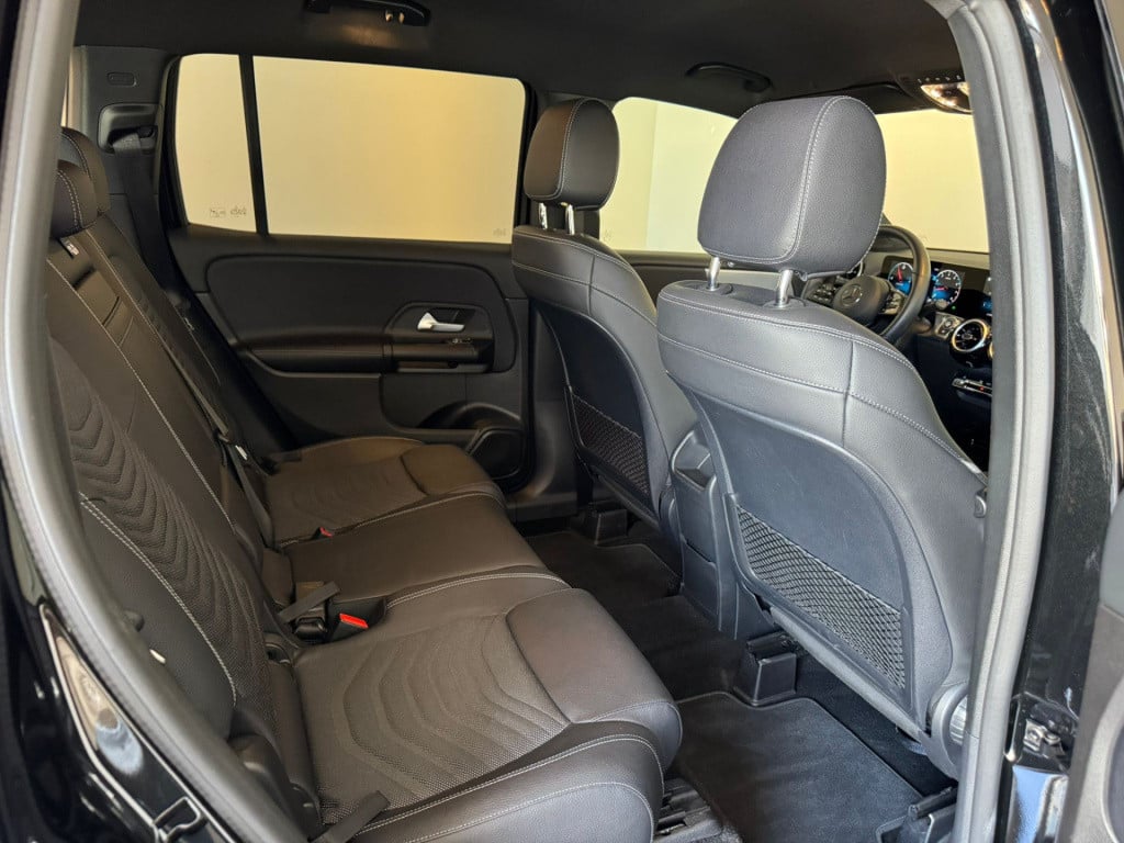 Mercedes-Benz Glb 200 business solution