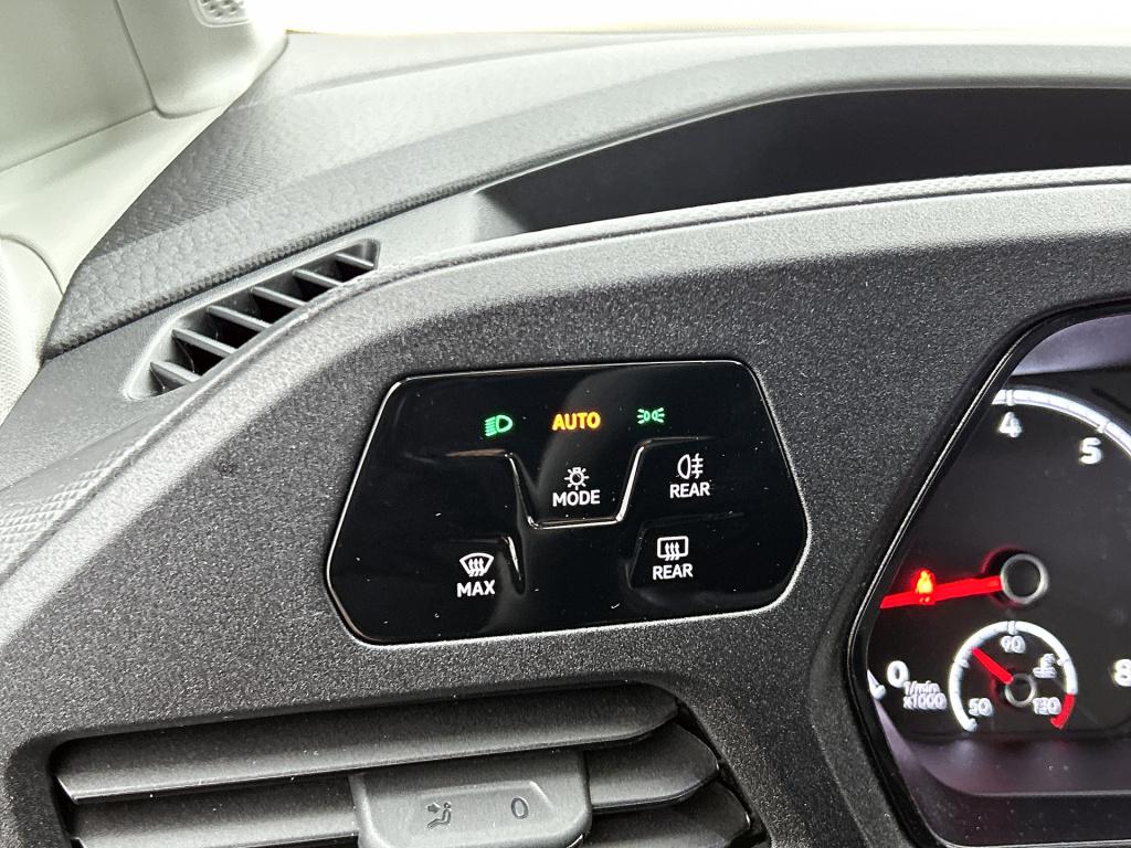 Volkswagen Caddy 1.5 tsi 5p limited trekhaak | airco |