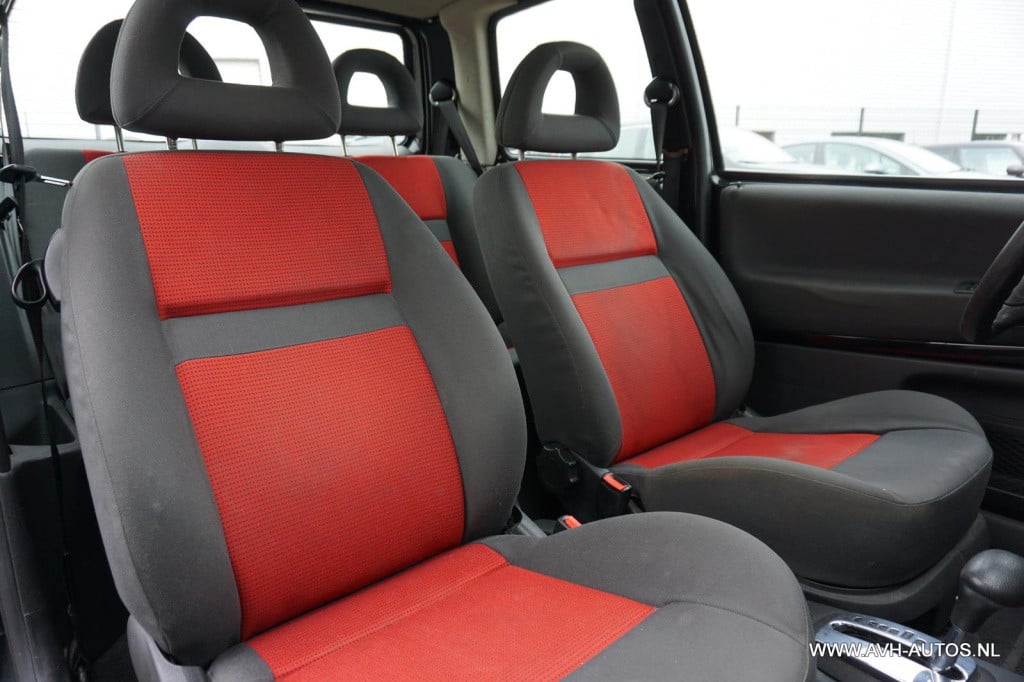 Volkswagen Lupo 1.4-16v trendline automaat
