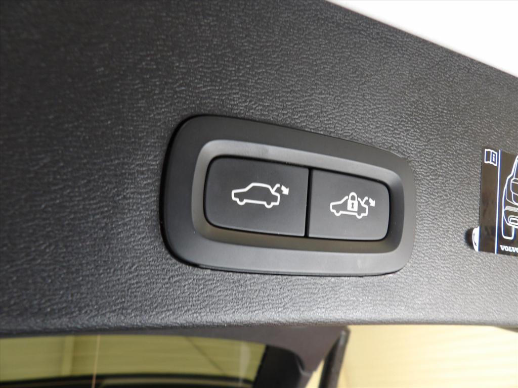 Volvo XC40 t5 twin engine 262pk geartronic r-design