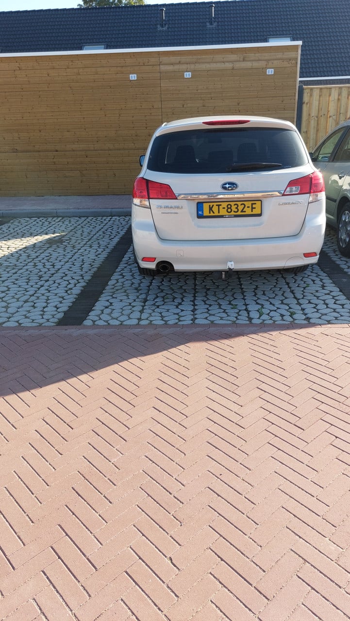 Te koop: Subaru Legacy