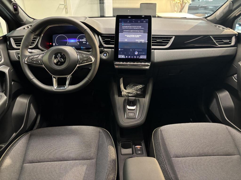 Mitsubishi Grandis 1.8 hev first edition